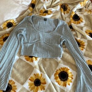 cropped long sleeve top